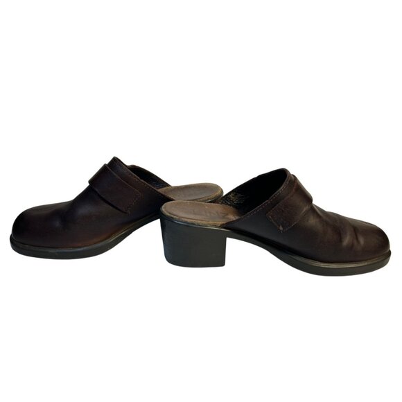 Vintage Women’s Clogs Y2K Brown Leather Chunky Heel 7.5 estimated size** - Picture 6 of 10